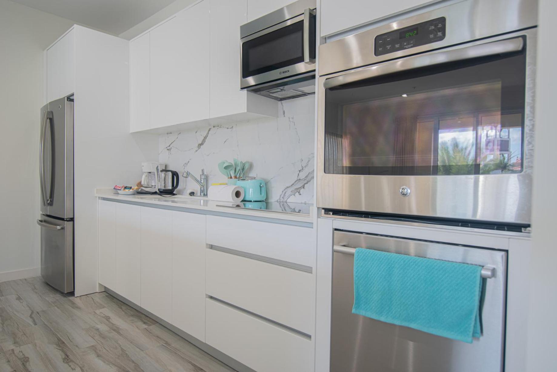 The Cove - Condo Hotel - Palm Beach Strip Luaran gambar