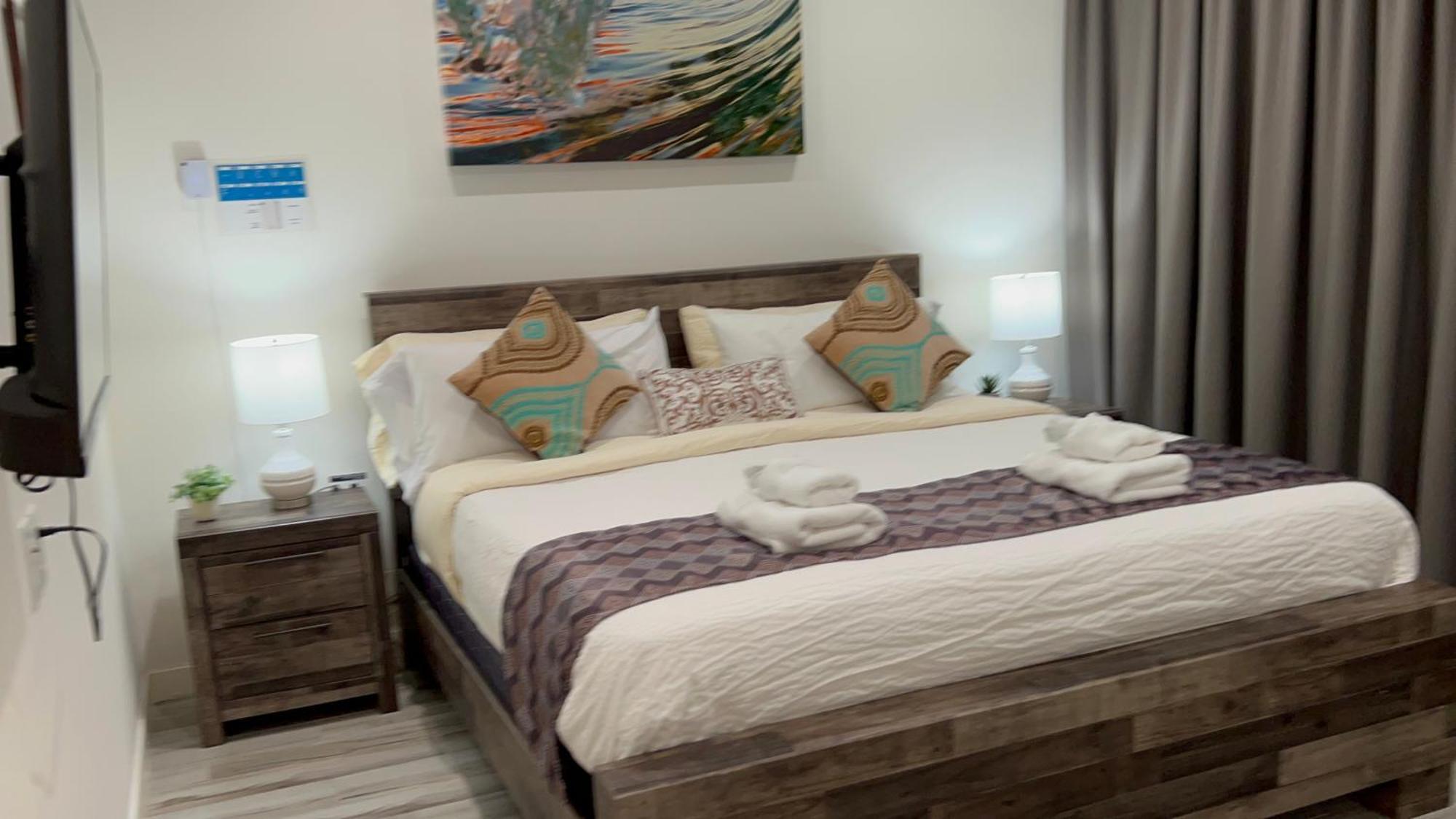 The Cove - Condo Hotel - Palm Beach Strip Bilik gambar